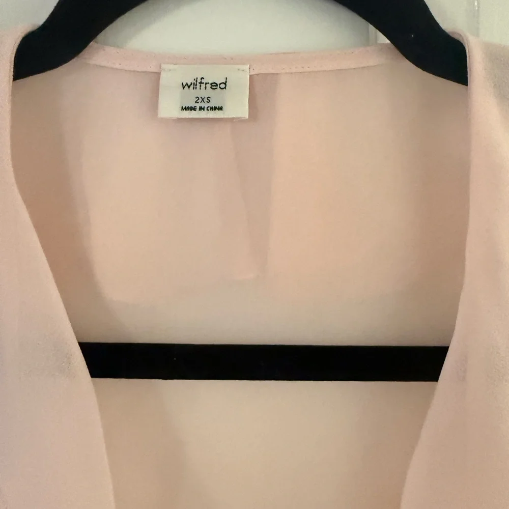 Wilfred Light Pink Frenchy Blouse - Picture 5 of 7